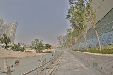 west kowloon İstasyonu bahçesinde açık