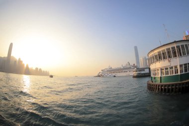 bir Hong Kong ferry pier gün tim
