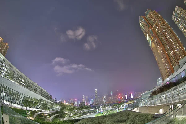 west kowloon staio bir modern yaya köprüsü bağlantı