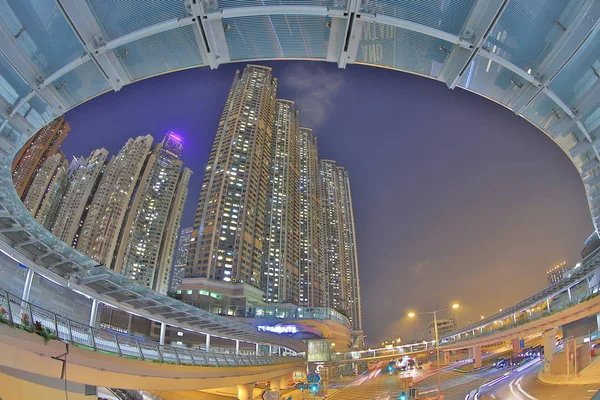 west kowloon staio bir modern yaya köprüsü bağlantı