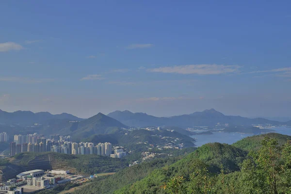 高垃圾峰的景观 — 图库照片