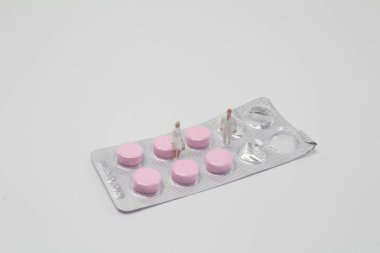 Doktor ilaç, tıbbi ve iş anlayışı ile.