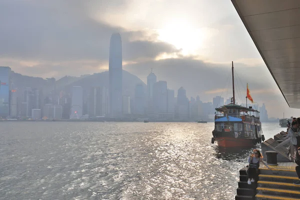 香港のスカイライン都市景観ダウンタウン高層ビル 2019 — ストック写真