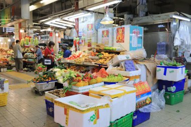 Kale Tepe hk ıslak bir pazarda