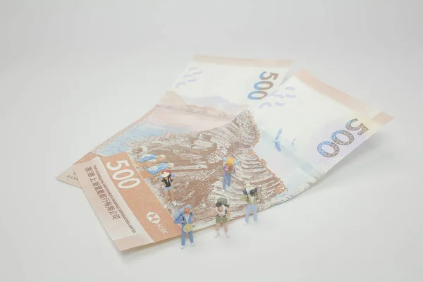 Der Mini Reisende Auf Der Banknote — Stockfoto