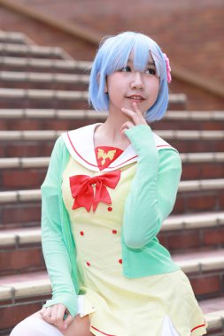 olay Japon animasyon poz bir Cosplayer
