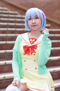 olay Japon animasyon poz bir Cosplayer