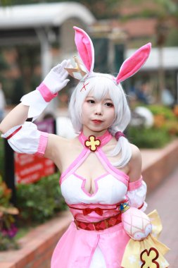 olay Japon animasyon poz bir Cosplayer