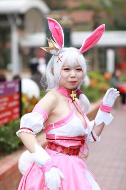 olay Japon animasyon poz bir Cosplayer