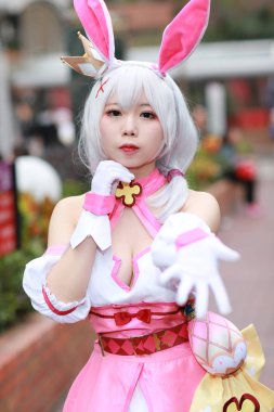 olay Japon animasyon poz bir Cosplayer