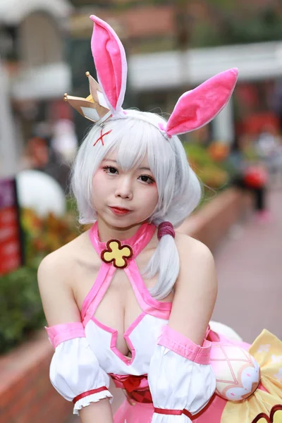 olay Japon animasyon poz bir Cosplayer