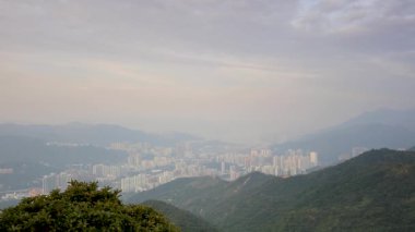 Lion Rock, Hong Kong'dan konut görünümü