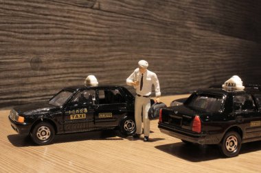 Japonya taksi ile küçük bir rakam