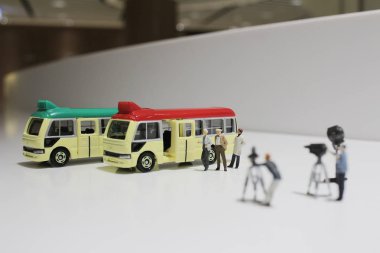 Minibüs durağı küçük rakam film