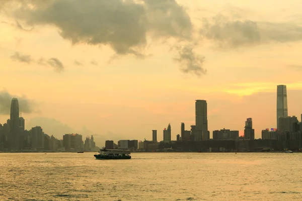 Um porto de Victoria de kwun tong ao ponto norte — Fotografia de Stock