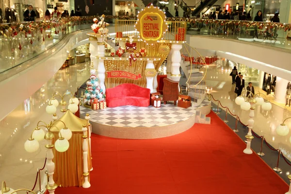 Xmas süslemeleri hk alışveriş merkezi