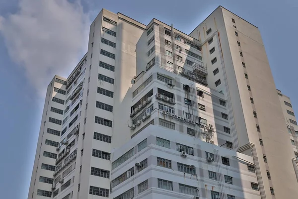 Edificio industrial en la ciudad de Hong Kong en kwai hing —  Fotos de Stock