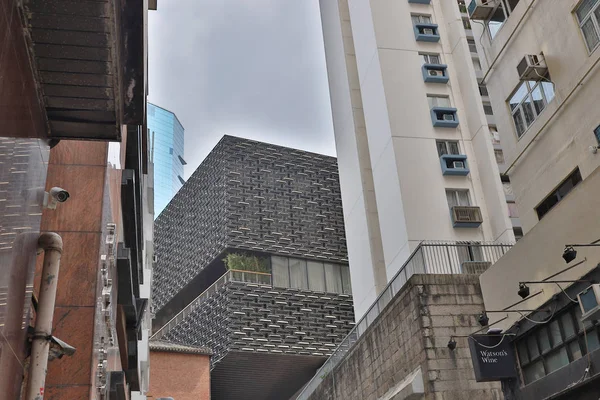 Moderní budova v tai kwun března 2019 — Stock fotografie