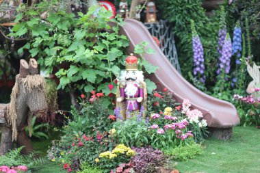 hk çiçek bir flowe yatak ekran göster: 2019