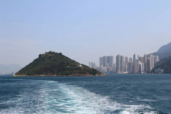 香港海港附近的小岛 — 图库照片