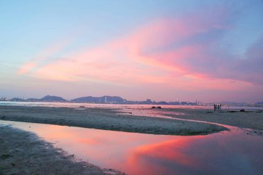 Ha Pak Nai bir Sunset plaj