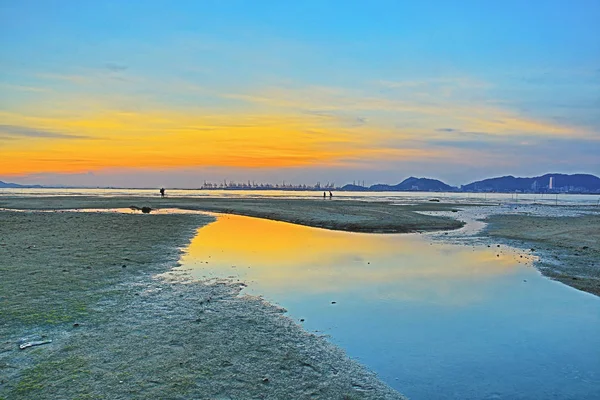 Playa de arena tiene colorido, Ha Pak Nai —  Fotos de Stock