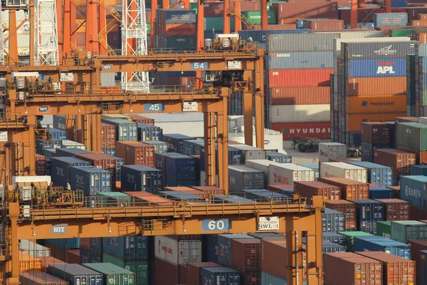 bir Kwai Tsing Konteyner Terminalleri , Temmuz 2014