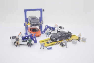 ölçek Çekici Kamyon ve Sürücü Hizmetleri 