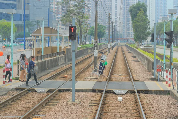 Lehké zábradlí blížící se k yuenu Long — Stock fotografie