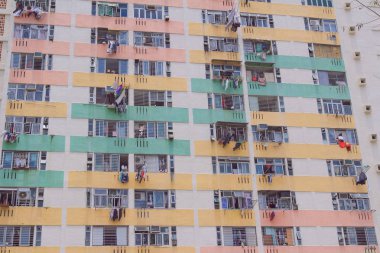 3 Mayıs 2014 , Pak Tin kamu binası 