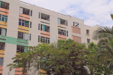 3 Mayıs 2014 , Pak Tin kamu binası 