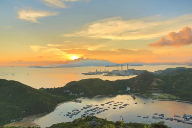 Pichic Bay, Lamma adası, Hong Kong