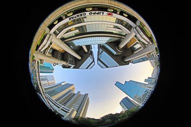 Hong Kong 'un merkezindeki modern ofis binaları