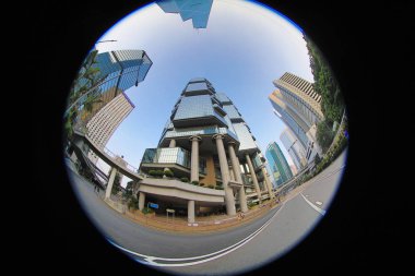 Hong Kong 'un merkezindeki modern ofis binaları