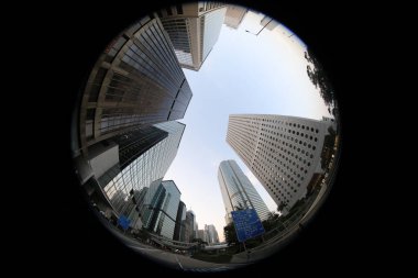 Merkezi Hong Kong gökdelenler skywards görünümünde 