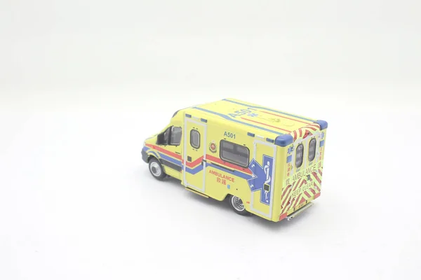 Escala de carro de ambulância amarelo 5 Maio 2019 — Fotografia de Stock