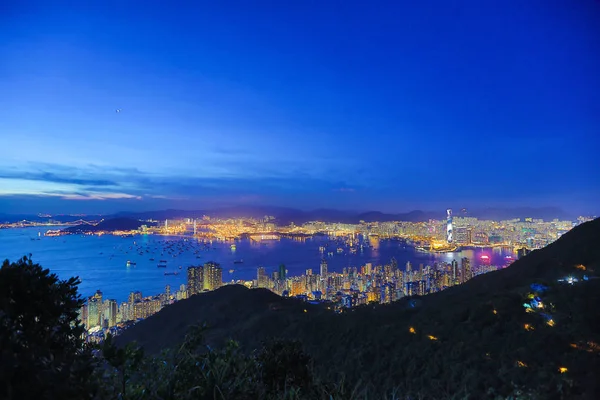 Kısa bir süre sonra günbatımı manzarası hong kong görünümünü. — Stok fotoğraf