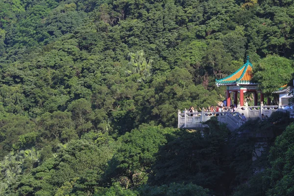 28 June 2014  visiter at Victoria Peak — Stock Photo, Image