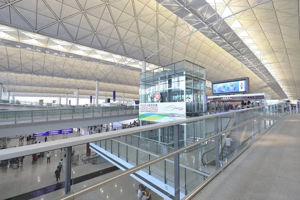 11 mei 2019 interieur HK International Airport. — Stockfoto