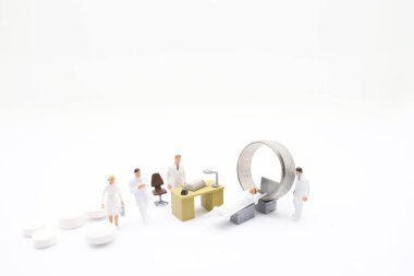 Klinikte Ct veya Mri tanısı ile mini rakam