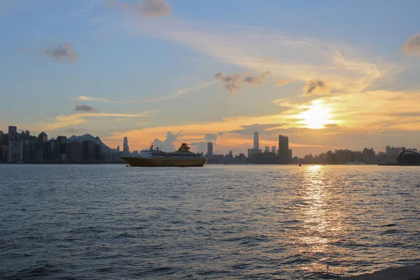 Ciudad de Hong Kong skylin al atardecer 2014 —  Fotos de Stock