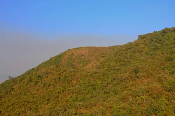 Bergen landschap in Hong Kong nature View — Stockfoto