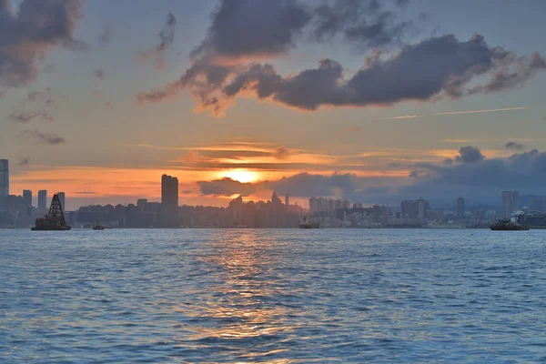 Lei Yue Mun köyünden Hong Kong görünümü — Stok fotoğraf