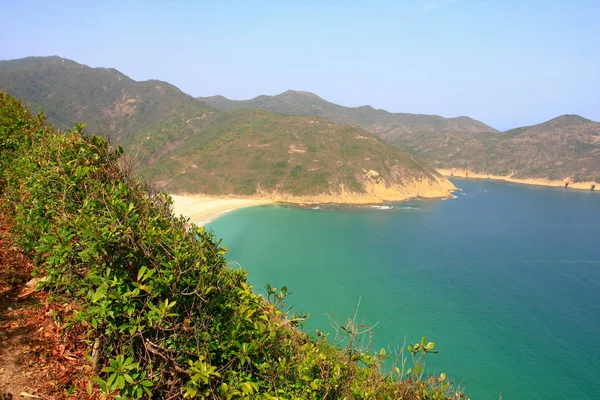 Пляж Лонг Ке Вань является идеальным местом для отдыха — стоковое фото