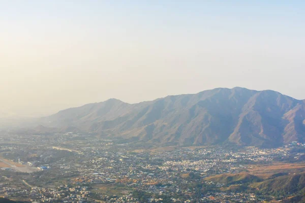 hong kong görünümü, Tai Mo Sha