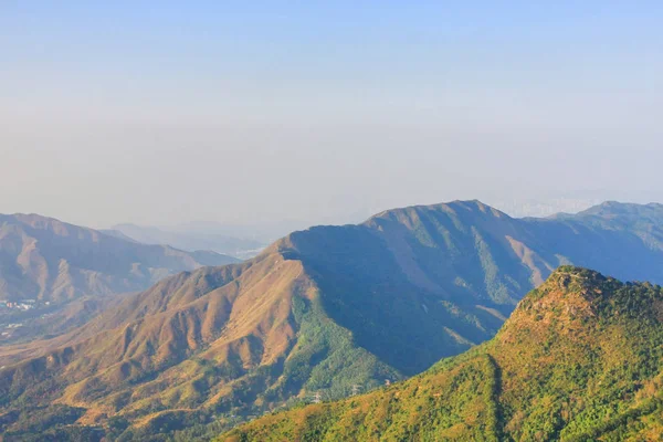 hong kong görünümü, Tai Mo Sha