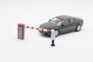 bir otopark bariyer otomatik giriş sistemi.