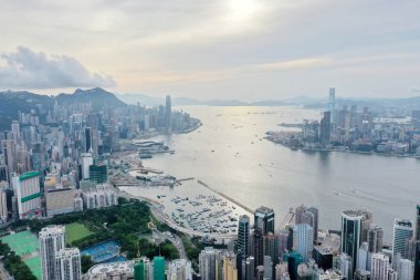 r 27 Temmuz 2019 Skyline ve Victoria Limanı