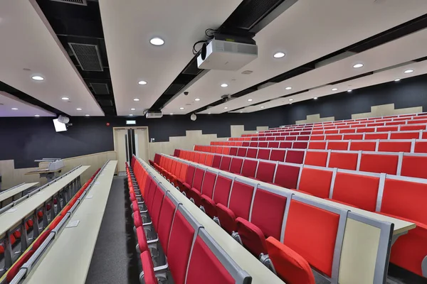 Interieur van het podium van theater op de school — Stockfoto