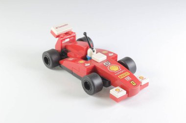 gemide Lego Hız Şampiyonları bir ölçek